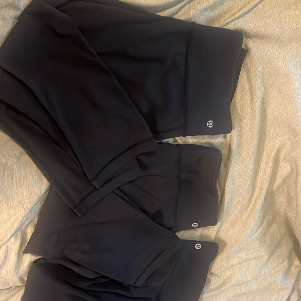 3 PAIRS!!! 🖤🤍🖤Lululemon athletica Classic Black Leggings!!!